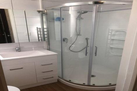 Photo of property in 141a Churton Drive, Churton Park, Wellington, 6037