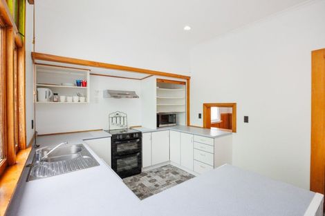 Photo of property in 294 Grey Street, Palmerston North, 4414