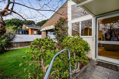 Photo of property in 23a Fulford Street, New Plymouth, 4310