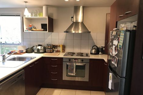 Photo of property in 5 Dransfield Street, Vogeltown, Wellington, 6021