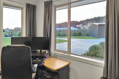 Photo of property in 15 Carex Grove, Foxton Beach, Foxton, 4815