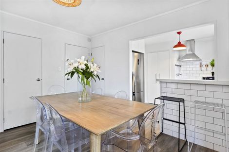 Photo of property in 576 Maunganui Road, Mount Maunganui, 3116