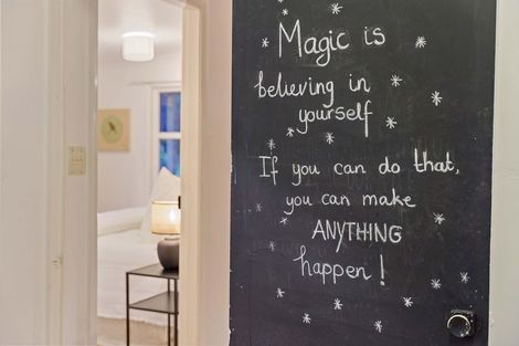 Photo of property in 42 Field Way, Waikanae Beach, Waikanae, 5036