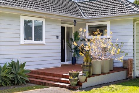 Photo of property in 53 Karu Crescent, Waikanae, 5036