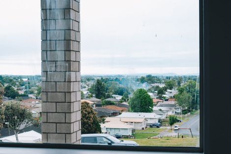Photo of property in 140 Keri Vista Rise, Papakura, 2110