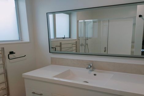 Photo of property in 69 Stewart Drive, Newlands, Wellington, 6037