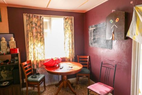 Photo of property in 12 Hartgill Crescent, Dannevirke, 4930