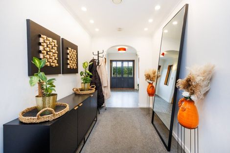 Photo of property in 294 Polson Hill Drive, Aokautere, Palmerston North, 4471