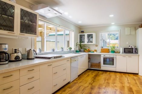 Photo of property in 10 Lakeview Place, Whakatane, 3120