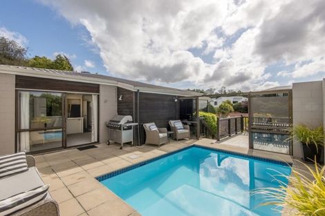 Photo of property in 42 Whareora Terrace, Cashmere, Christchurch, 8022