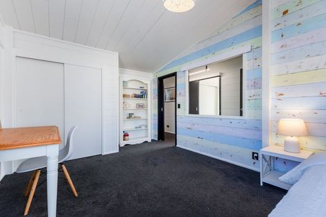 Photo of property in 20 Olive Terrace, Paraparaumu Beach, Paraparaumu, 5032
