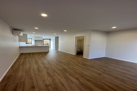 Photo of property in 23/28 Westgate Drive, Westgate, Auckland, 0614