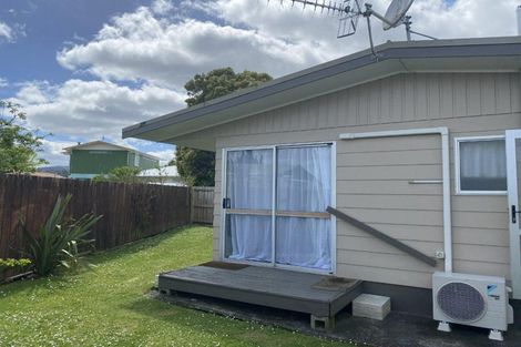 Photo of property in 6 Ballagh Close, Onerahi, Whangarei, 0110