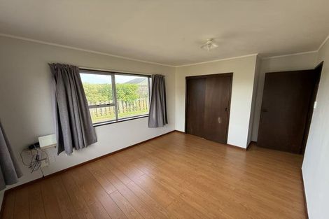 Photo of property in 2/3 Hedge Row, Sunnyhills, Auckland, 2010