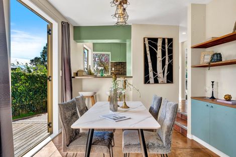 Photo of property in 6 Forest Hill Road, Henderson, Auckland, 0612