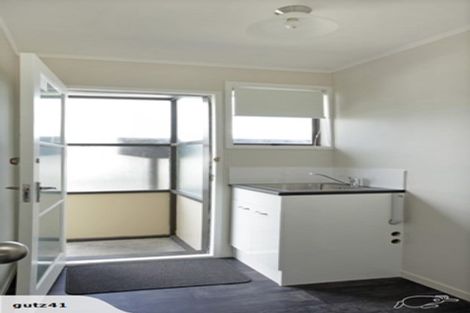 Photo of property in 51 John Walker Drive, Manurewa, Auckland, 2102