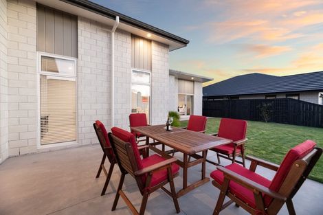 Photo of property in 116 Palm Springs Boulevard, Papamoa Beach, Papamoa, 3118