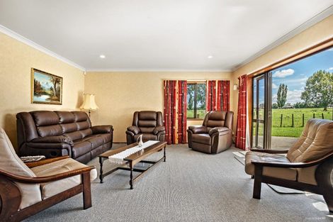 Photo of property in 24 Reynolds Drive, Glenview, Hamilton, 3206