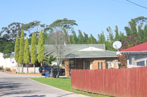 Photo of property in 72a Metcalfe Road, Ranui, Auckland, 0612
