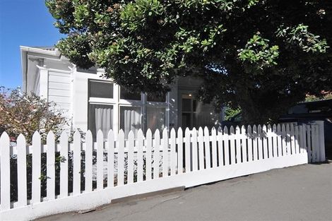 Photo of property in 131 Wallace Street, Mount Cook, Wellington, 6021