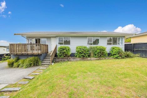 Photo of property in 138 Moire Road, West Harbour, Auckland, 0618