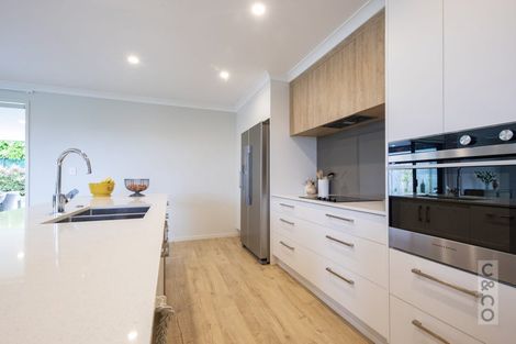 Photo of property in 17 Pitoitoi Drive, Riverhead, 0820