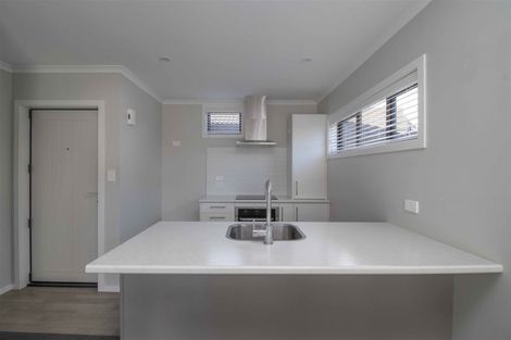 Photo of property in 27u3 Campbell Street, Frankton, Hamilton, 3204