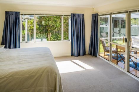 Photo of property in 3 Mariners Way, Whitby, Porirua, 5024