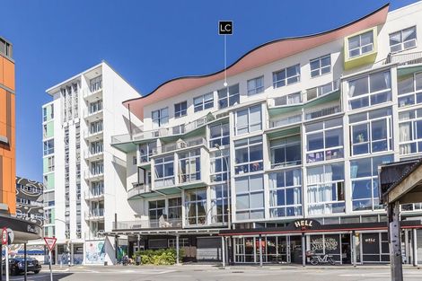 Photo of property in Qba Apartments, 4d/51 Webb Street, Mount Cook, Wellington, 6011