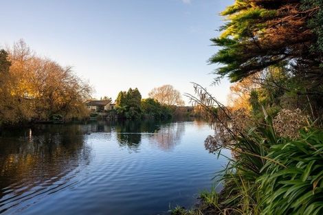 Photo of property in 19 Langdale Avenue, Paraparaumu, 5032