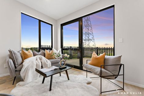 Photo of property in 53 Puhikawa Street, Massey, 0614