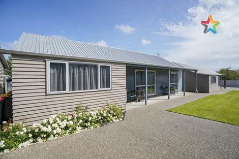 Photo of property in 12a-c Camden Street, Turnbull Thomson Park, Invercargill, 9810