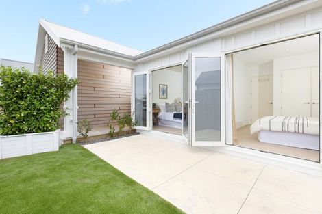 Photo of property in 10 Astelia Lane, Papamoa Beach, Papamoa, 3118