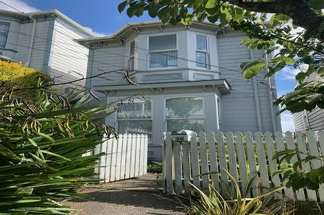 Photo of property in 36 Drummond Street, Mount Cook, Wellington, 6021