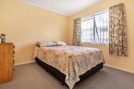 Photo of property in 15a Wingrove Road, Owhata, Rotorua, 3010