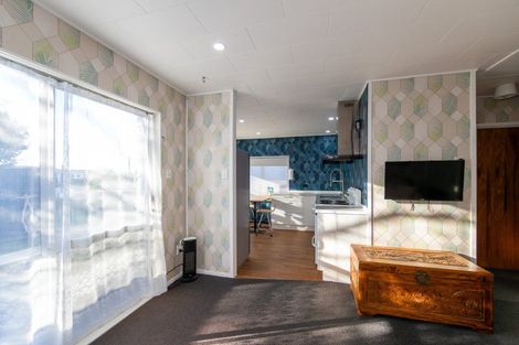 Photo of property in 11 Jellicoe Place, Tamatea, Napier, 4112