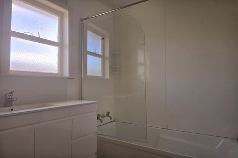 Photo of property in 190 Old Wairoa Road, Papakura, 2110