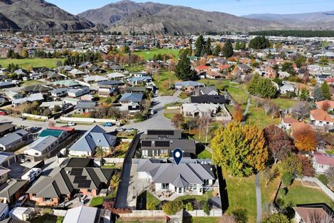 Photo of property in 15 Sarita Place, Cromwell, 9310