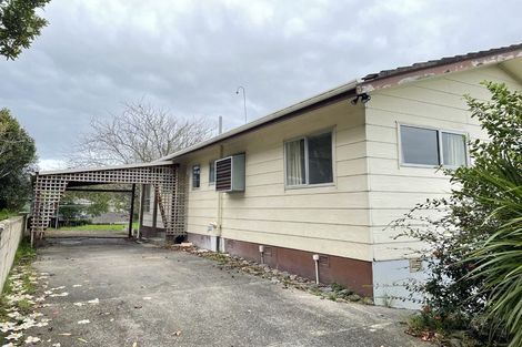 Photo of property in 22 Redwood Drive, Massey, Auckland, 0614