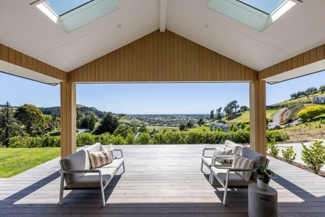 Photo of property in 4 Te Roera Drive, Taradale, Napier, 4112