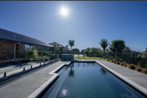Photo of property in 45 Kiteone Road, Parua Bay, Whangarei, 0174