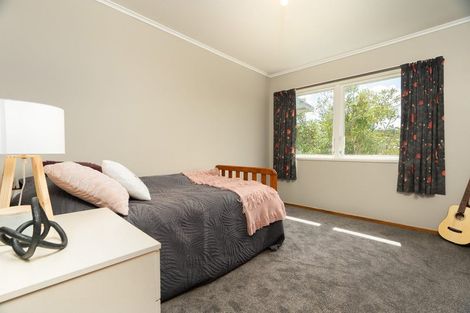 Photo of property in 53 Ogle Crescent, Te Kamo, Whangarei, 0112