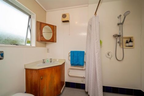 Photo of property in 75 Patu-kukupa Street, Manaia, 4612