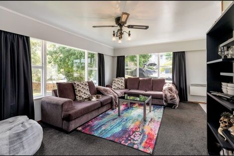 Photo of property in 18 Parkland Crescent, Te Kamo, Whangarei, 0112