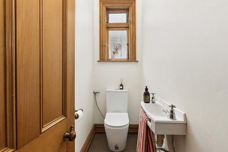 Photo of property in 11 Hinau Road, Hataitai, Wellington, 6021