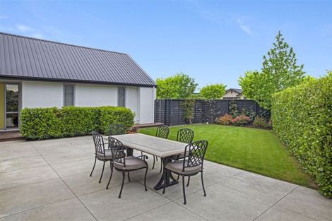 Photo of property in 17 Crown Close, Prebbleton, 7604