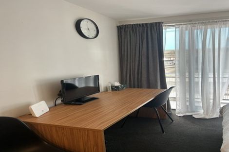 Photo of property in Dual Apartments, 108/142u Vivian Street, Te Aro, Wellington, 6011