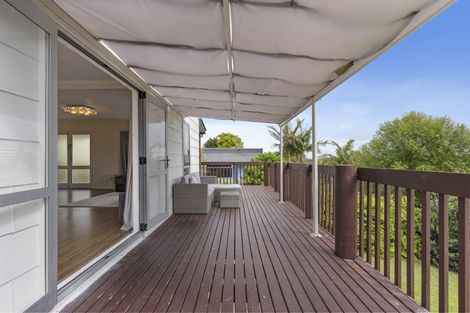 Photo of property in 7 Kingussie Place, Highland Park, Auckland, 2010