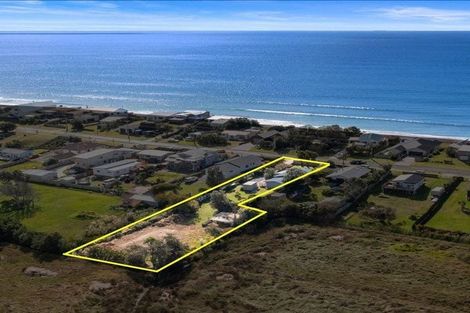 Photo of property in 202a Pukehina Parade, Pukehina, Te Puke, 3189