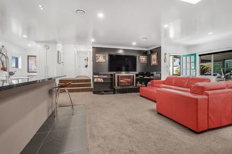 Photo of property in 12 Newcastle Road, Dinsdale, Hamilton, 3204